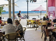 Restaurants in Playa Honda 