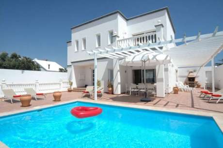 Lanzarote Villa Choice.  The choice of the best holiday villas in Playa Blanca