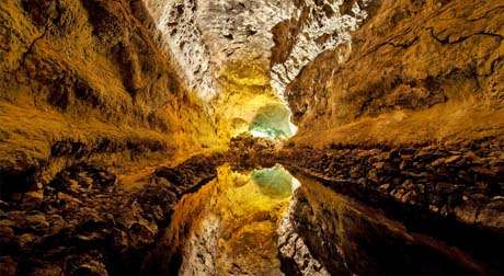 Cueva de Los Verdes, A Cave With History - Lanzarote ON