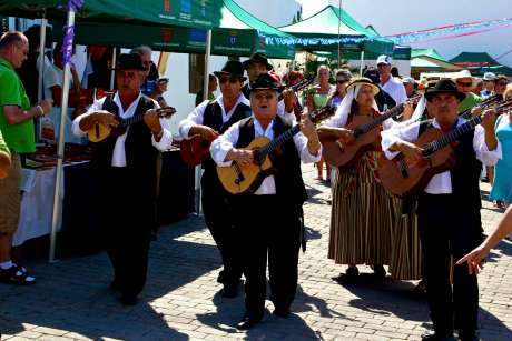 ¡Feliz Día de Canarias! Lanzarote Celebrates Its Identity Across the Island Today