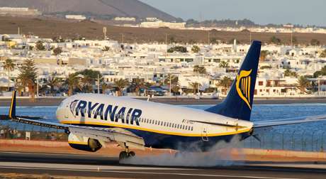 Ryanair Launches New Flights From Newcastle To Lanzarote